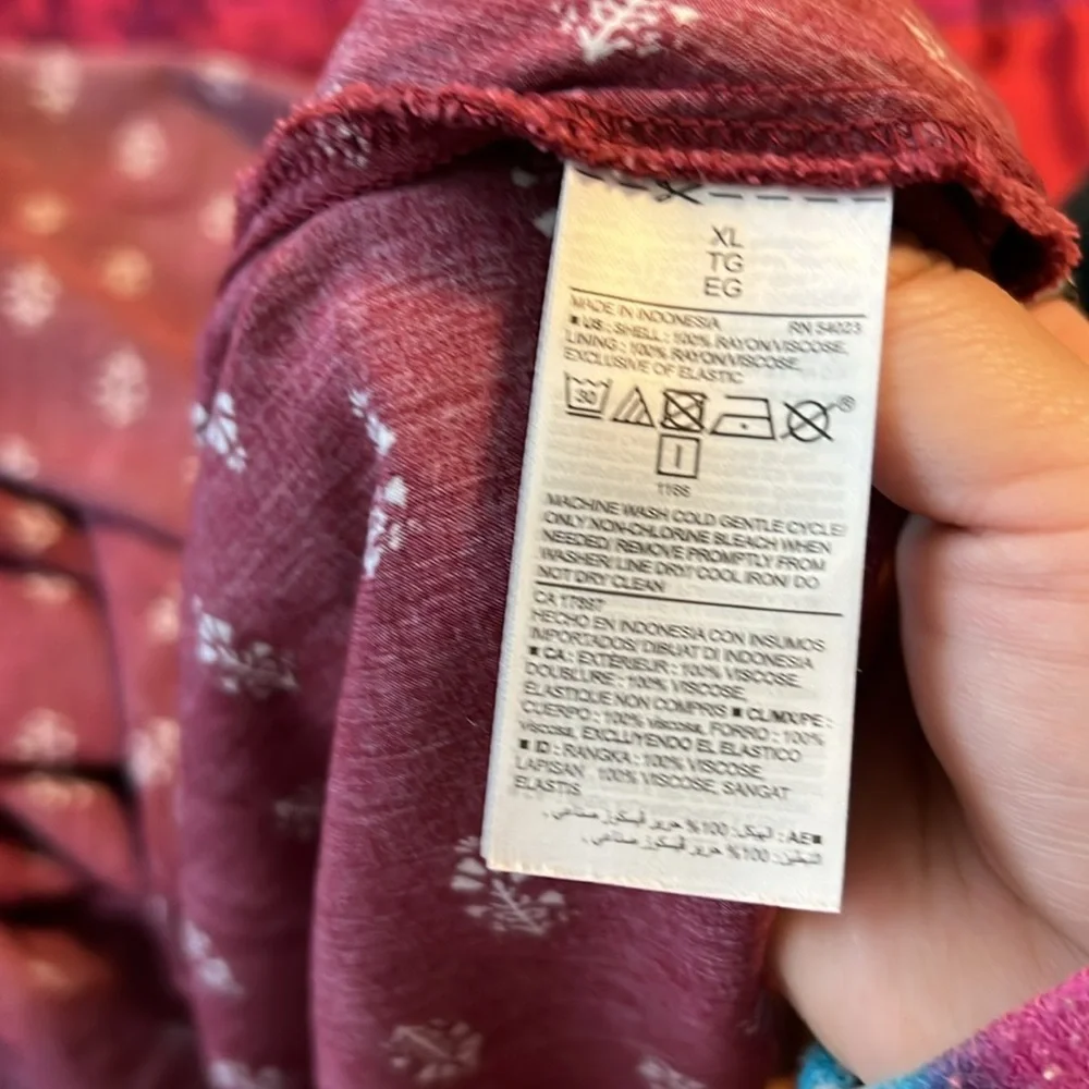 XL Old Navy Burgundy Spaghetti Strap Dress - Picture 4 of 5